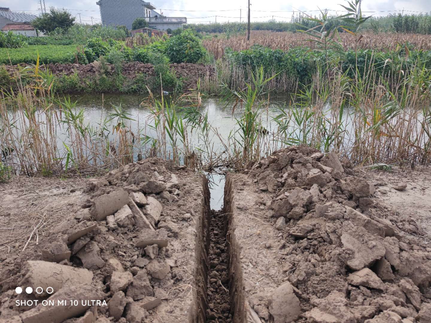 农村污水治理中的负压排水系统